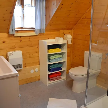 Anna دونيغسباشوالد